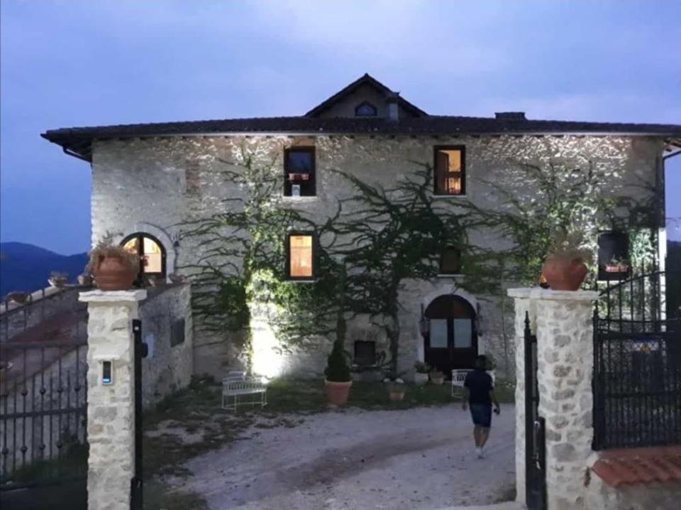 Dimora Di Charme Villa Sant'Erasmo Fumone Luaran gambar